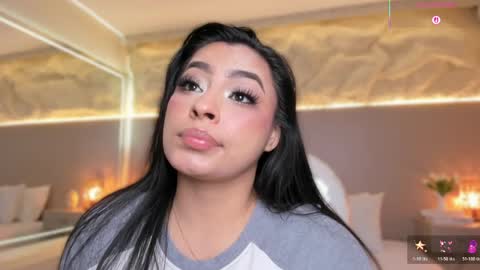 Snapshot of samanthaa_22_ chatting on 05.26.26 Samanthaa online show from 05.26.26