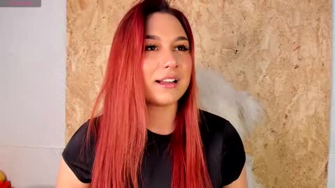 Snapshot of samanthaa_black chatting on 12.15.25 Sam online show from 12.15.25