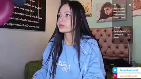 Snapshot of samanthaahoney_ chatting on 02.13.25 samantha online show from 02.13.25