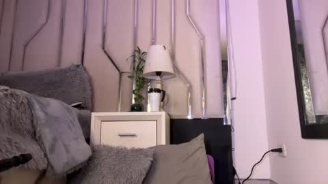 Samantha Bernardo online show from 06.14.26