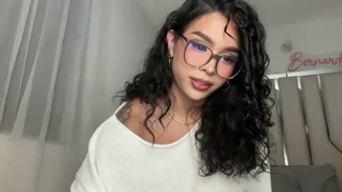 Samantha Bernardo online show from 07.23.26