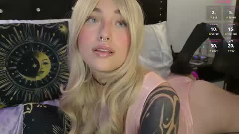 Snapshot of samanthagrant_ chatting on 08.07.26 IGSamanthaGrant 10 online show from 08.07.26