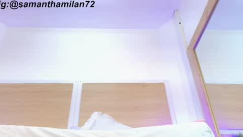 Snapshot of samanthamilan1 chatting on 07.15.26 Sam online show from 07.15.26