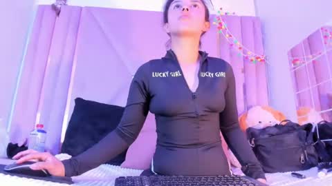Samantha online show from 06.18.26
