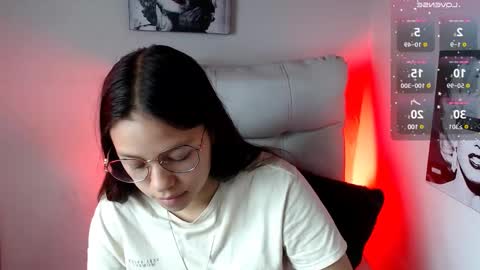 Snapshot of samantharoldan chatting on 03.08.25 Samantha online show from 03.08.25