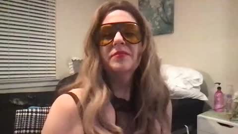 Samantha Vale online show from 12.14.25