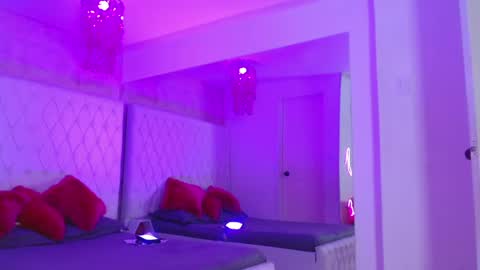 Snapshot of samara_glow chatting on 05.27.26 Samara online show from 05.27.26