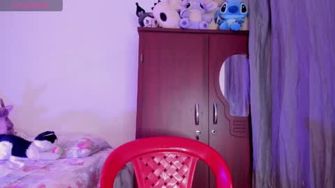 Samara is my name a pleasure delighted that you are here leave your thumb up it is important to me online show from 05.19.26