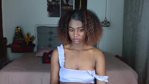 samara_roxx online show from 11.22.25