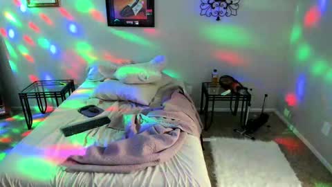 Yaya online show from 02.18.25