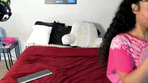 Yaya online show from 02.24.25