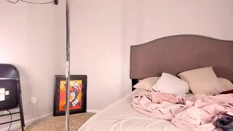 Yaya online show from 10.17.25