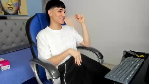 Sam online show from 06.12.26