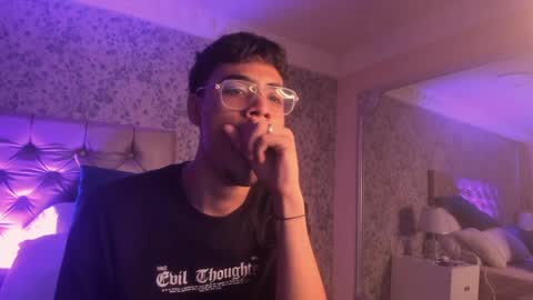 Samfrrost online show from 05.05.26