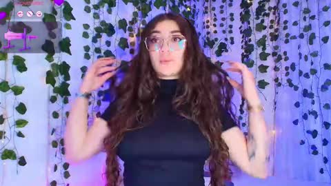 Snapshot of samii_evans chatting on 02.22.26 samii evans online show from 02.22.26