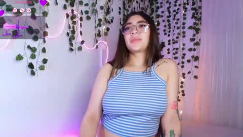 Snapshot of samii_evans chatting on 03.07.26 samii evans online show from 03.07.26