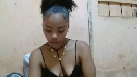 Snapshot of samina2255 chatting on 10.20.25 samina2255 online show from 10.20.25