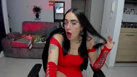 SARA online show from 11.26.25