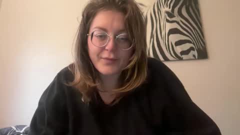 Snapshot of sammieox chatting on 12.19.25 sammieox online show from 12.19.25
