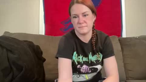 Snapshot of sammieplays chatting on 04.22.26 Playful Sammie online show from 04.22.26