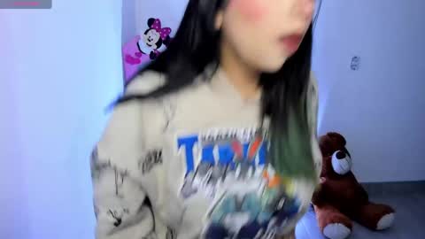 Snapshot of sammy_bunny1 chatting on 05.19.26 Samantha online show from 05.19.26