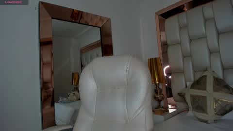 Snapshot of sammy_rios chatting on 02.26.25 Sammy online show from 02.26.25