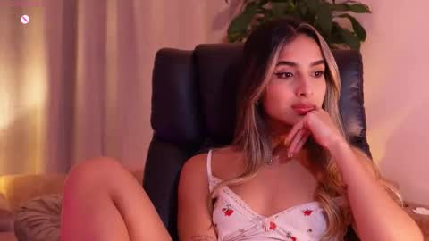 Snapshot of sammylaszlow chatting on 09.12.25 Sammy online show from 09.12.25