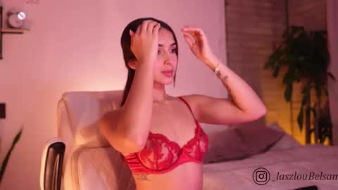 Snapshot of sammylaszlow chatting on 02.26.26 Sammy online show from 02.26.26