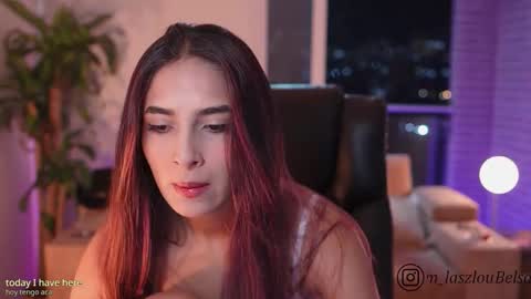 Snapshot of sammylaszlow chatting on 03.25.26 Sammy online show from 03.25.26