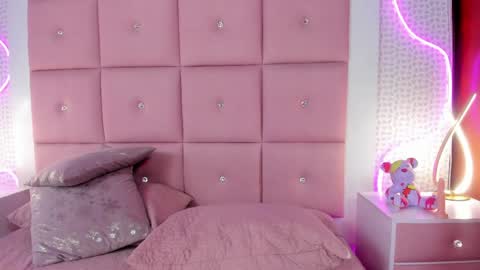 Snapshot of sammylewismd chatting on 03.27.26 Samantha online show from 03.27.26