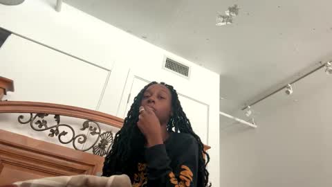 Samoanne online show from 12.19.24