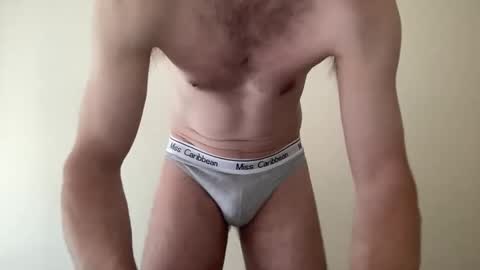 Snapshot of samt2527 chatting on 11.30.25 SamT online show from 11.30.25