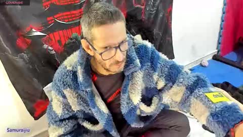 Snapshot of samuraijiu chatting on 02.12.26 samuraijiu online show from 02.12.26