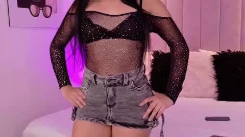 Snapshot of samydream chatting on 01.19.26 Samy online show from 01.19.26