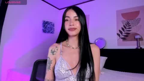 Snapshot of samylewis4_20 chatting on 07.30.26 sammy online show from 07.30.26