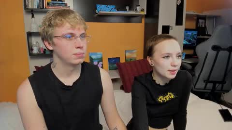 Snapshot of samyscott chatting on 03.13.26 SamyScott online show from 03.13.26