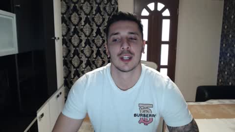 Snapshot of sanchezerik4 chatting on 01.27.25 Sanchez Erik online show from 01.27.25