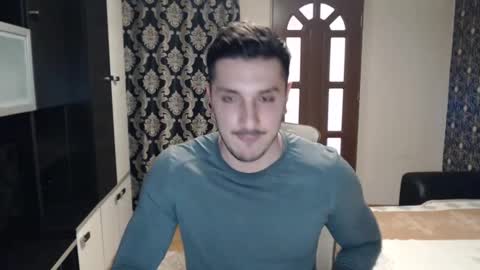 Snapshot of sanchezerik4 chatting on 01.28.25 Sanchez Erik online show from 01.28.25