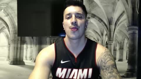 Snapshot of sanchezerik4 chatting on 02.12.25 Sanchez Erik online show from 02.12.25