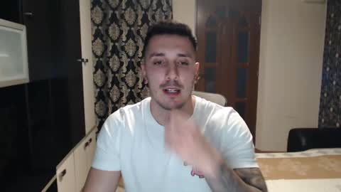 Snapshot of sanchezerik4 chatting on 02.25.25 Sanchez Erik online show from 02.25.25