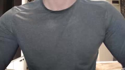 Snapshot of sanchezerik4 chatting on 03.05.25 Sanchez Erik online show from 03.05.25