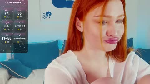 Snapshot of sanda_red chatting on 12.29.24 Sanda3 online show from 12.29.24