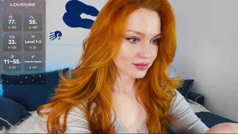 Snapshot of sanda_red chatting on 02.22.25 Sanda3 online show from 02.22.25