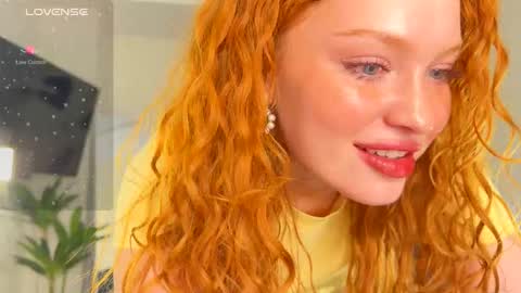 Snapshot of sanda_red chatting on 03.04.26 Sanda3 online show from 03.04.26