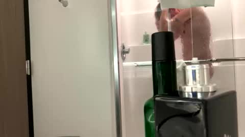 Snapshot of sanderray3 chatting on 01.18.26 ShynNkd online show from 01.18.26