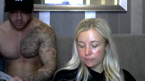 Snapshot of sandjfitness chatting on 02.02.25 sandjfitness online show from 02.02.25