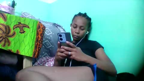 sandra1253099 online show from 11.22.25