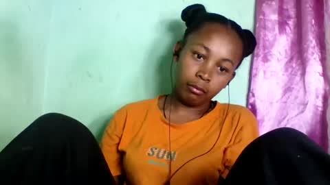 sandra1253099 online show from 08.04.26