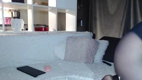 dont forghet to thumbs up if you like my show online show from 03.21.26