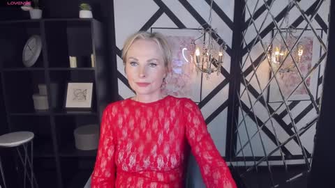 Sandra online show from 02.03.25